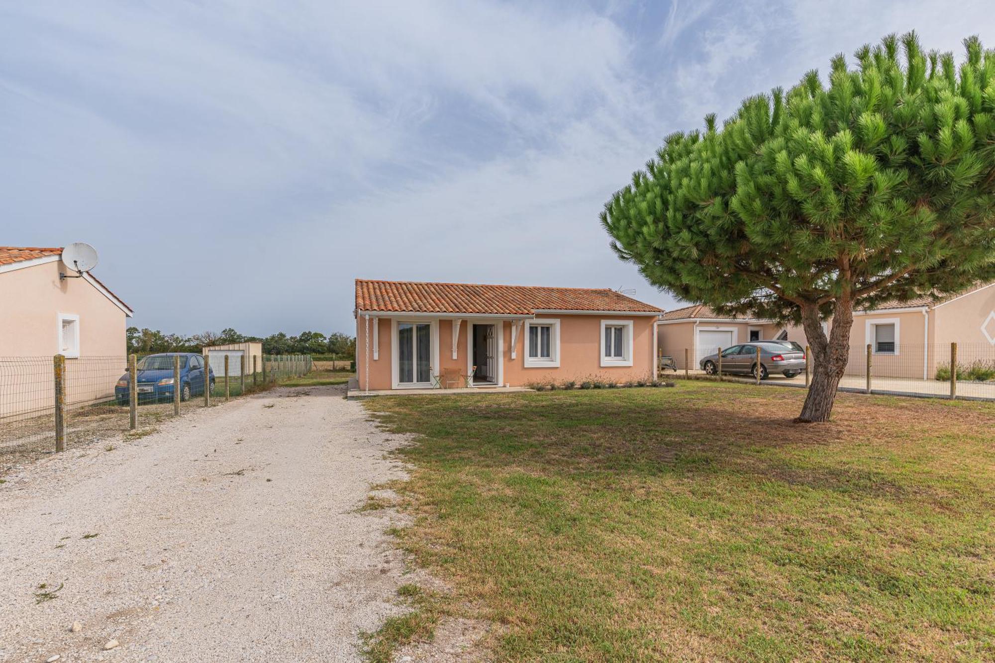 Villa Le Pin Franc à Valeyrac Extérieur photo